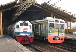 Jalur KA Stasiun Tawang-Tanjung Emas Ditargetkan Beroperasi 2015